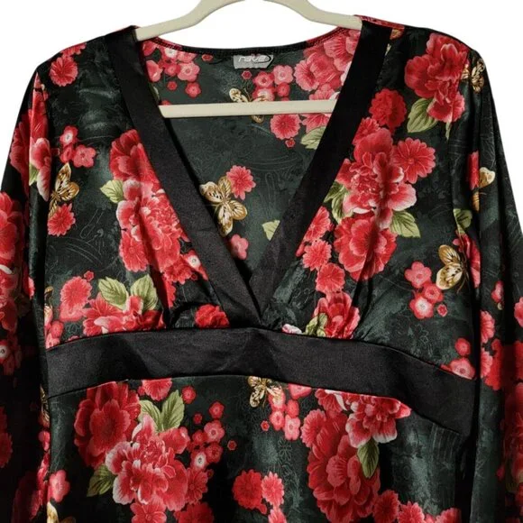 VTG Rave Womens Black Satin Floral Butterfly Kimono Bell Sleeves V-Neck Top L - Picture 3 of 8